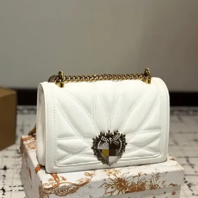 LEATHER DEVOTION CROSSBODY BAG